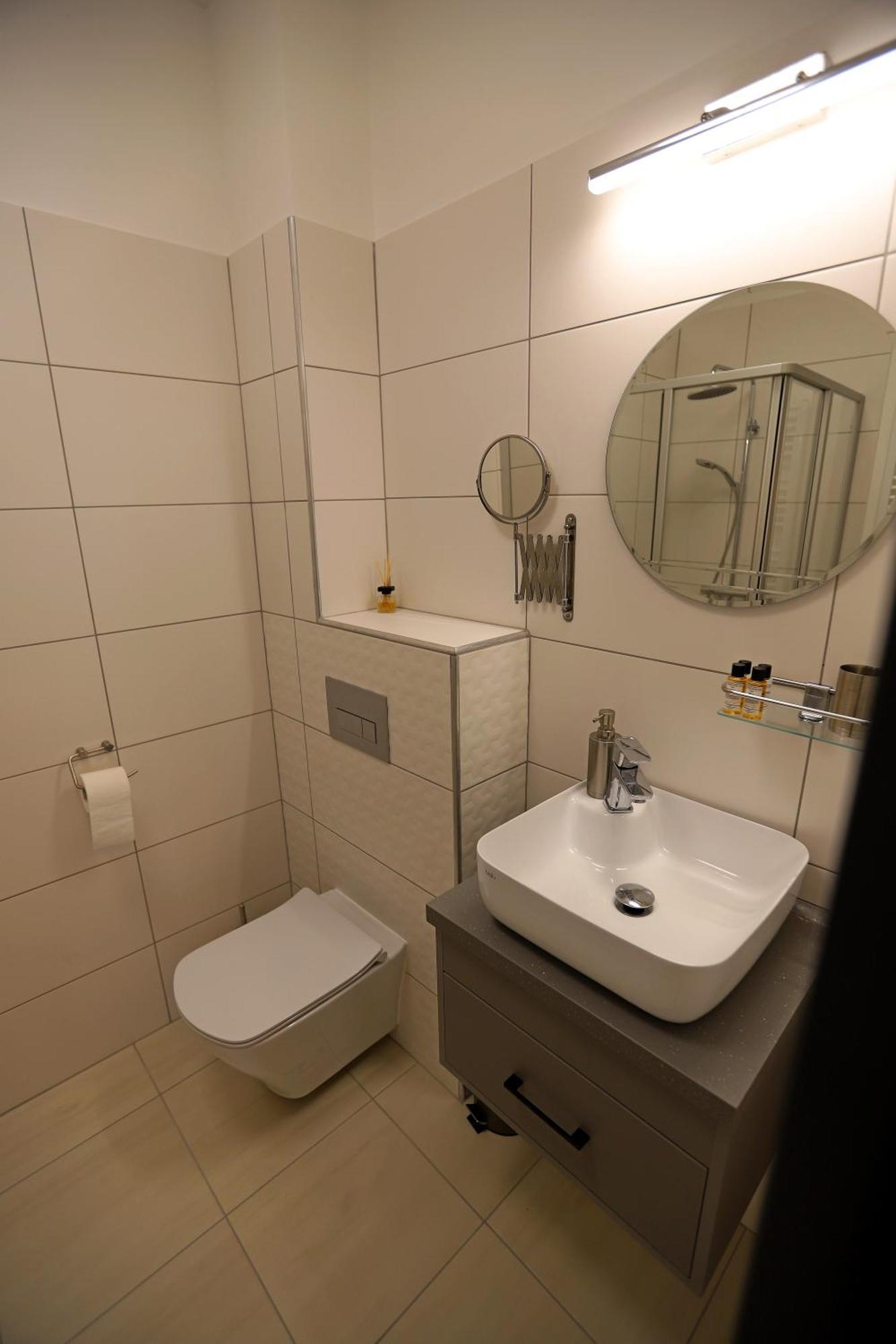 אגר Natali Apartmanhaz מראה חיצוני תמונה