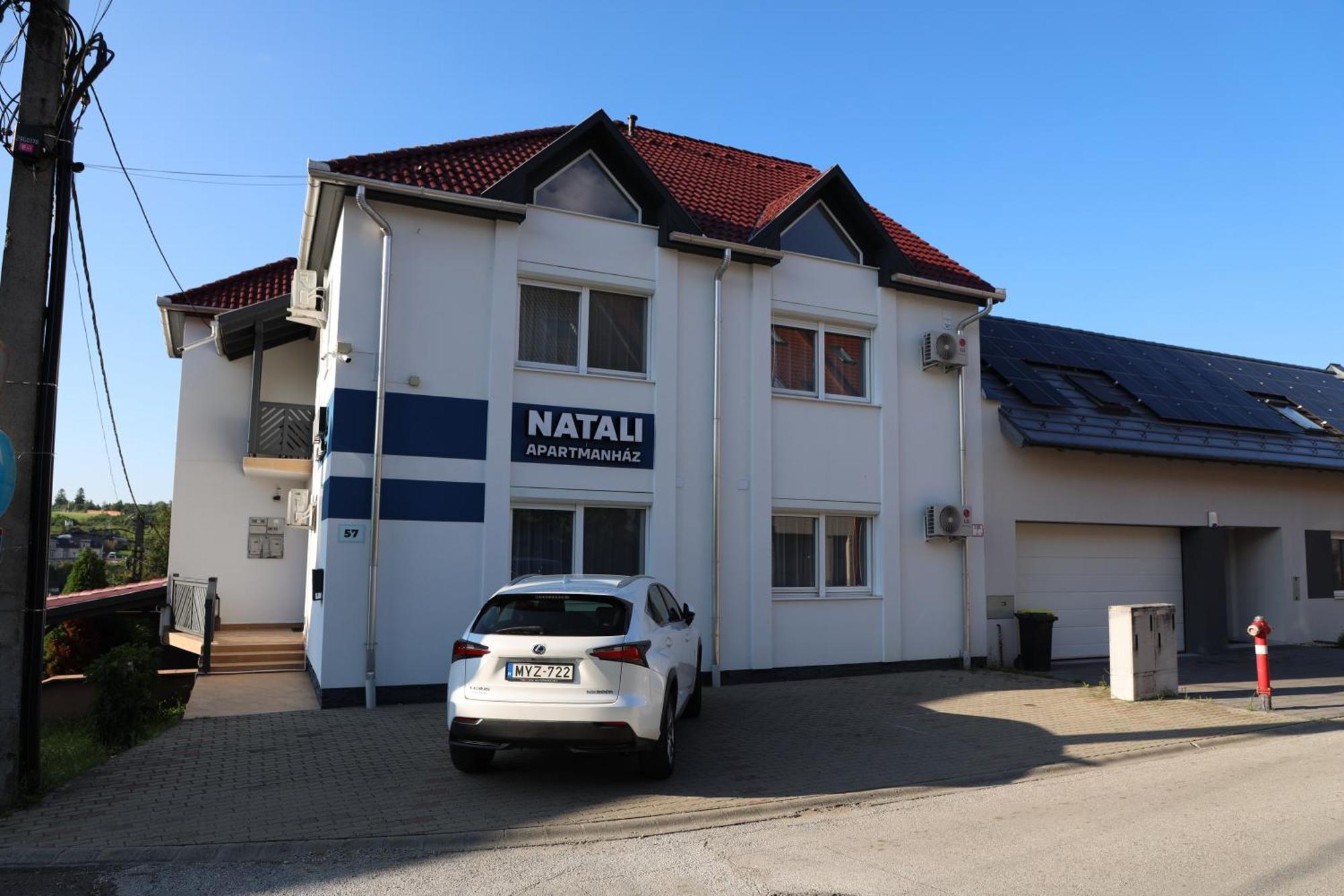 אגר Natali Apartmanhaz מראה חיצוני תמונה